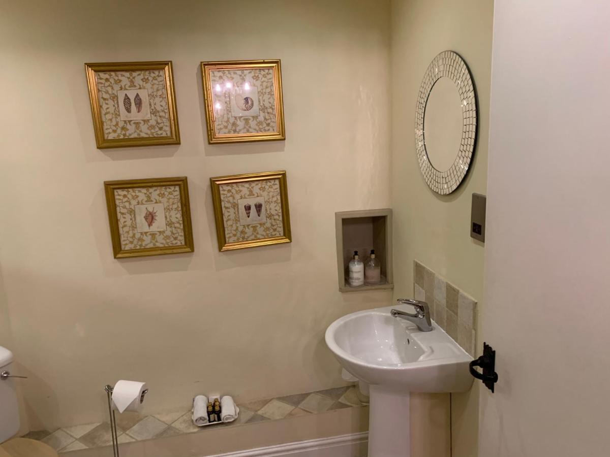 Cotswold Cottage Guesthouse Стоу на Вёлд Экстерьер фото